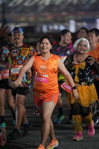 BIB: 2334, 659, 27077, 91692
                            <button type="button" onclick="openModal(21028514)" class="btn btn-primary btn-sm float-right btn-popup" data-toggle="modal" data-target=".modal-high-quality">
                        <i class="fas fa-shopping-cart"></i> Add to Cart
                    </button>
                                            <button type="button" onclick="isThisMe(21028514, true)" class="btn btn-success btn-sm float-right btn-popup btn-isme hidden" data-toggle="tooltip" data-placement="bottom" title="นี่คือรูปของคุณใช่ไหม คลิกที่นี่เพื่อเอาเข้าอัลบั้ม">
                        <i class="fas fa-plus"></i> Add to album
                    </button>
                    <button type="button" onclick="isThisMe(21028514, false)" class="btn btn-warning btn-sm float-right btn-popup btn-isnotme hidden">
                        <i class="fas fa-ban"></i> Remove from album
                    </button>